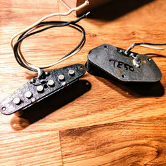 Telecaster Steg-Pickup und Unterseite des Hals-Pickups mit der Aufschrift TE50